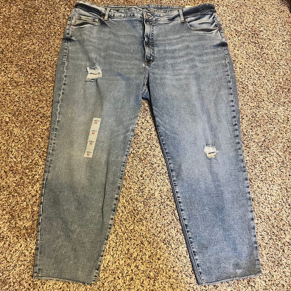 Old Navy O.G. Straight Distressed Light Wash Denim Jeans Size 24